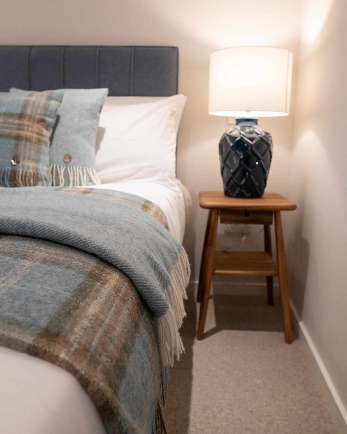 The Three Horseshoes Briston Room photo